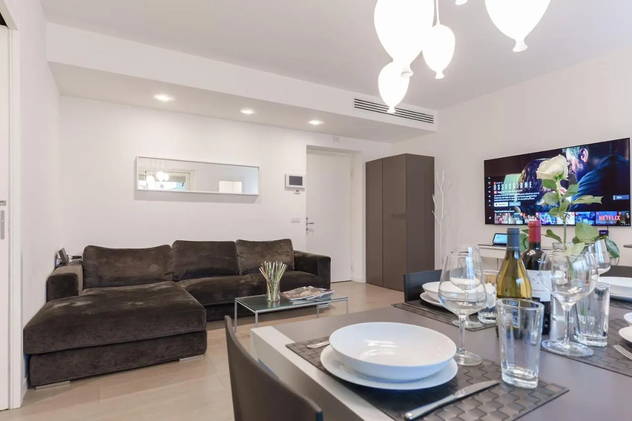 Seven Luxury Apartment Parioli Rome Italy